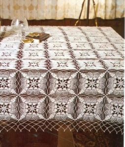 Ажурная скатерть
