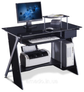 Компьютерный стол из стекла