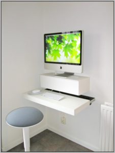 Настенный компьютерный стол