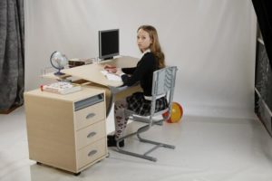 Школьные парты для дома для детей