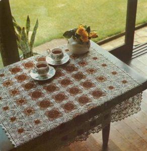 Скатерть для небольшого стола