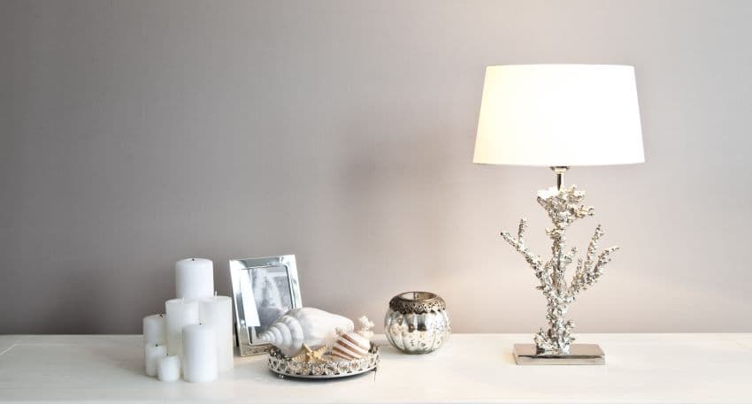 Какой плафон для настольной лампы лучше