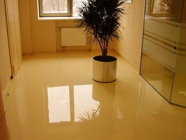 Наливной пол в доме